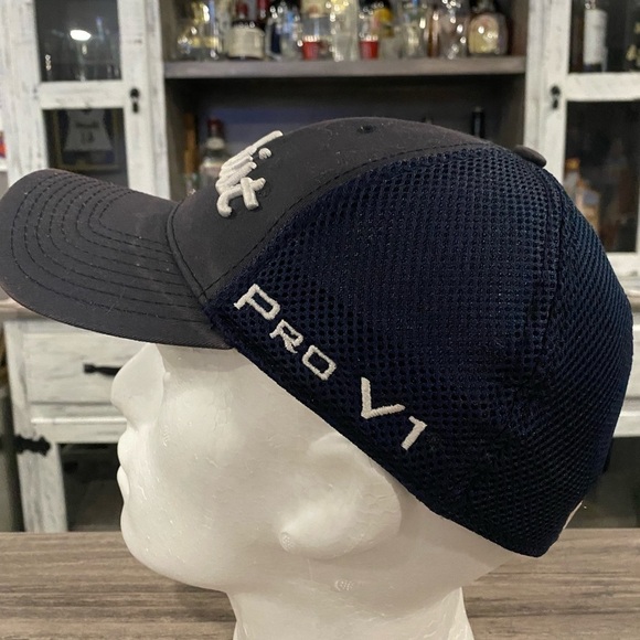 Titleist Pro V1 FJ Golf Hat - Picture 3 of 6